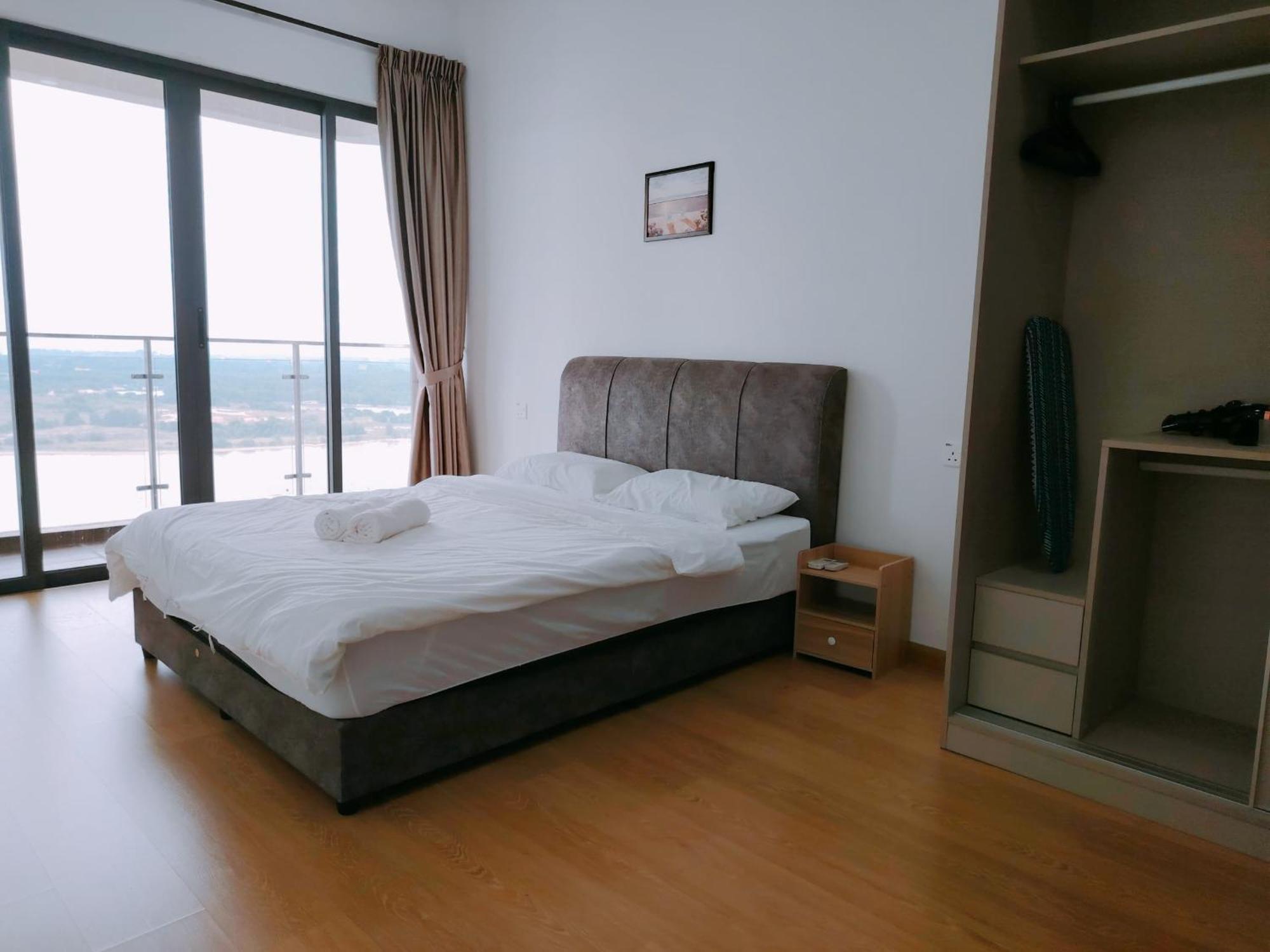 Danga Bay Seaview Johor Bahru By One 9 Place Eksteriør billede